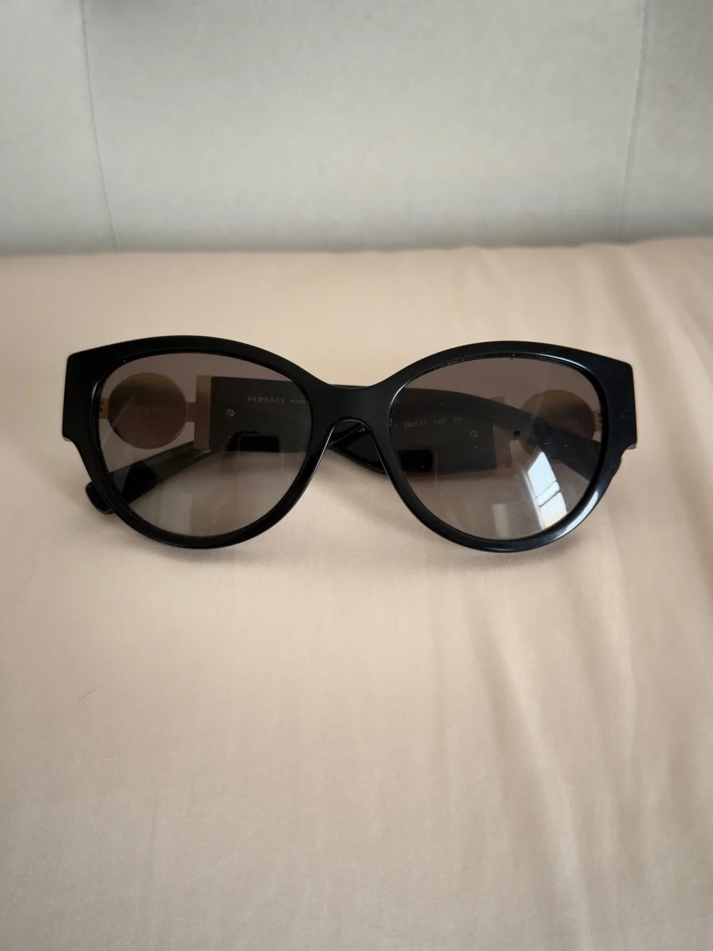 Versace Black Cat-Eye Sunglasses with Gradient Lenses